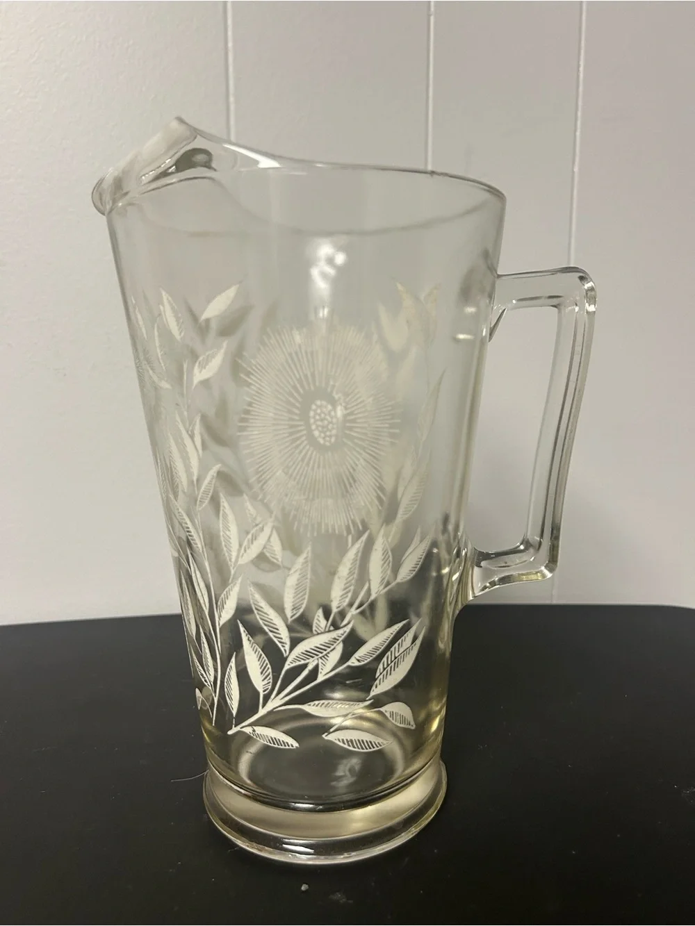 Vintage clear glass pitcher 1950 jeannette cosmos